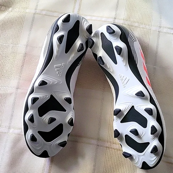 NWOT Adidas Kids Copa Sense .4 FxG - Picture 7 of 10